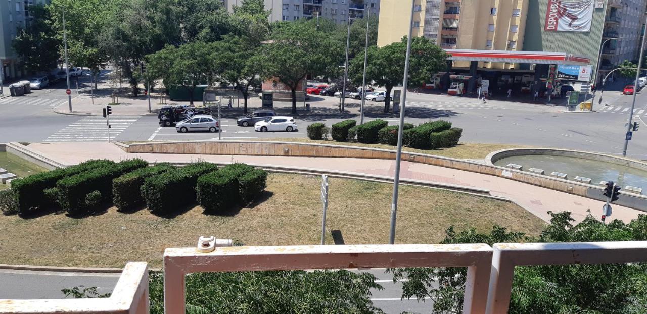 Precioso!! Apartamento En El Centro De Sabadell Daire Dış mekan fotoğraf