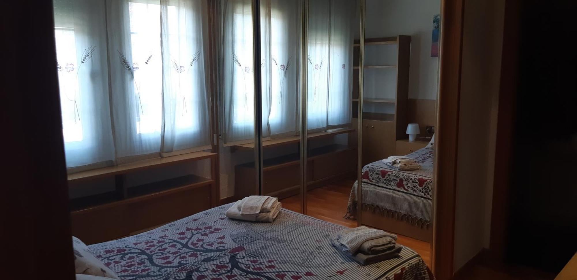 Precioso!! Apartamento En El Centro De Sabadell Daire Dış mekan fotoğraf